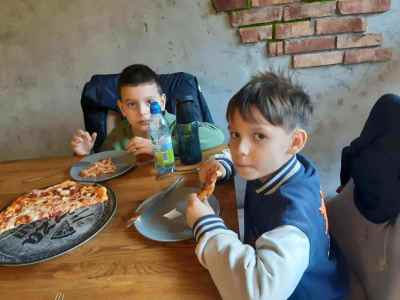 b60a984a-fab0-4890-bc61-2d51bbef3b10