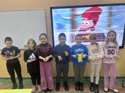 c5ee736a-d582-40b5-900b-1d6ced640d56