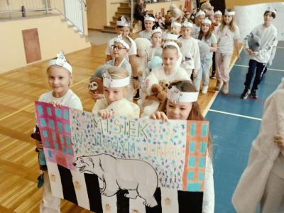 0e4d8988-8b82-4341-8b8a-25cc379d4d06