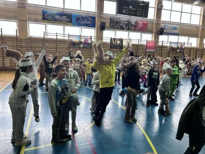 1f589c06-8b60-4664-b4c6-e2311444e0c5