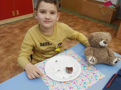 6d9534f1-1177-45fd-813c-59dce0d887ba