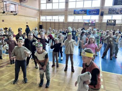 8f8085c6-0790-443a-bb47-ae6428c65c76