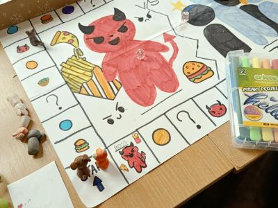 e6c07927-5b43-4abc-9d2f-1ba4b1b1d38f