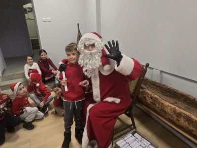 e1a7eb2d-0178-4329-84a7-95aef6e5f1ce