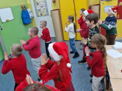 7493feef-9436-4399-9436-37b458e35333