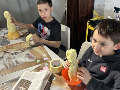 c16195ac-d923-4b02-98c3-344bfe16c915