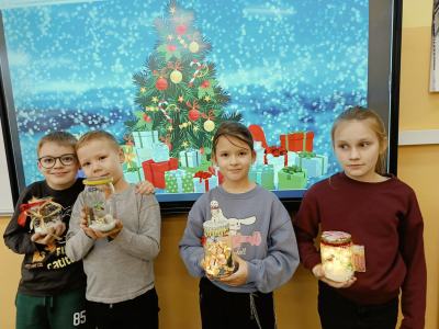 f8cd78b0-affb-47dd-aaea-be98d4344bec