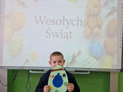 c7f3279f-c836-4f93-aece-e811beb2e852