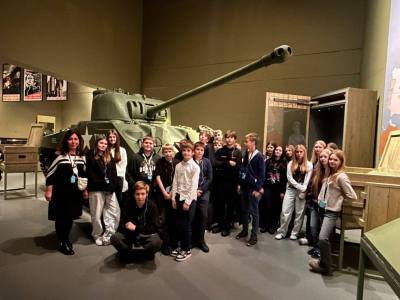 15ddc69f-0c42-42fb-870b-956efbe478d2