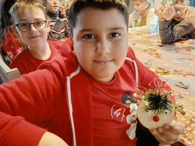 d2309112-28b2-4b79-a1f0-3d1c93e11201