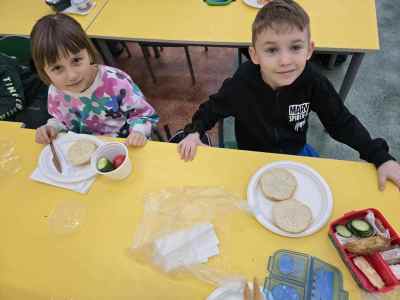 9d28a07b-45a4-42ac-a682-52da061a661d