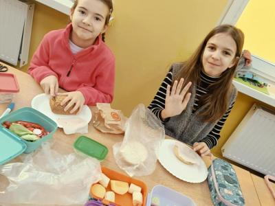 b6ff2bf7-9377-4452-81fe-57290d093966