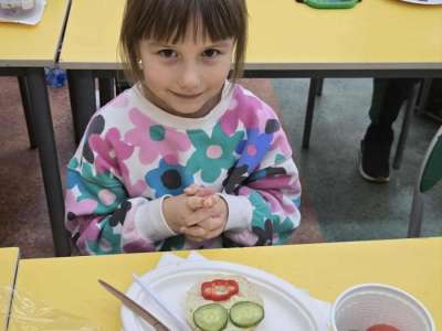 e8a56afd-ab2b-4d81-99a1-2a91560fbf05