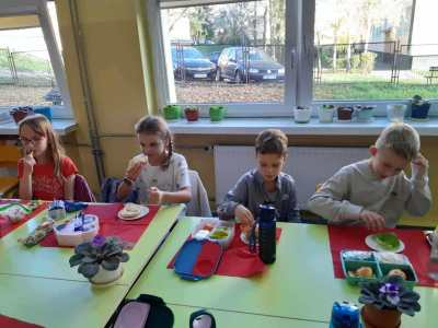 2988e9f0-cbb8-43d5-8474-9364d6b9a21e