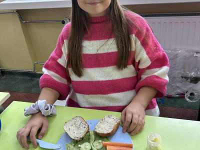 3453ac40-dbc6-4651-bcf0-ea777b6e19ae