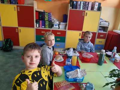 4b1890c8-fbc8-4d8b-ba3f-de3d71819e12