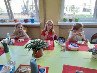 d5d9ab60-6abf-471c-af41-eb8db2eca2f4