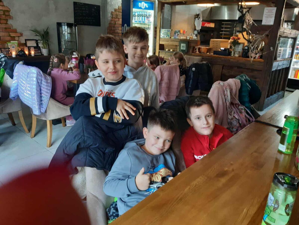 2c z wizytą w pizzerii